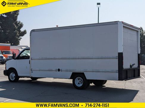 Used 2012 GMC Savana 3500 image 5