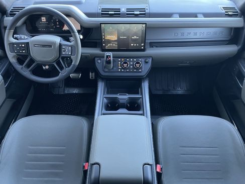 Certified 2025 Land Rover Defender 110 image 16