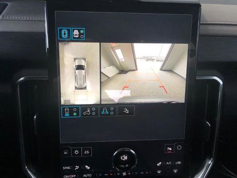 New 2026 GMC Acadia Elevation AWD/4WD image 15