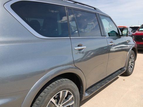 Used 2018 Nissan Armada SL w/ Moonroof Package AWD/4WD image 9