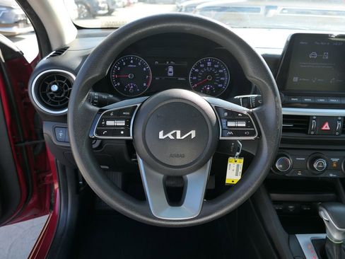 Used 2022 Kia Forte LXS image 23