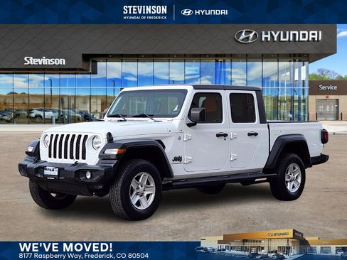 Used 2020 Jeep Gladiator Sport w/ Quick Order Package 24S image 1