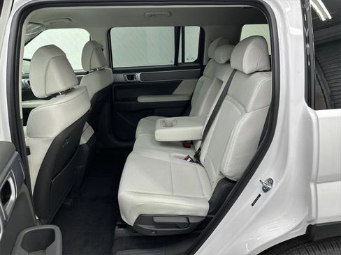 New 2026 Hyundai Santa Fe SE image 21