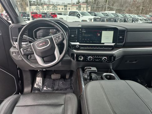 Used 2023 GMC Sierra 1500 SLT w/ SLT Convenience Package image 12