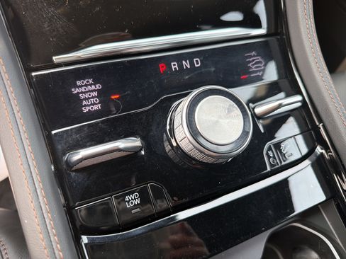 Used 2023 Jeep Grand Cherokee L Summit AWD/4WD image 22