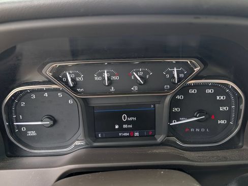 Used 2021 GMC Sierra 2500 SLT w/ SLT Convenience Package AWD/4WD image 11