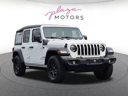 Used 2020 Jeep Wrangler Unlimited Sport AWD/4WD image 3