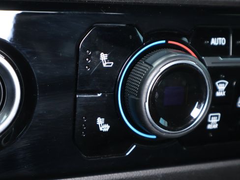 Used 2024 Chevrolet Silverado 1500 LT w/ Protection Package image 6