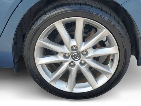 Used 2017 MAZDA MAZDA3 Grand Touring w/ Premium Equipment Package FWD image 29