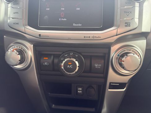 Used 2016 Toyota 4Runner SR5 AWD/4WD image 16