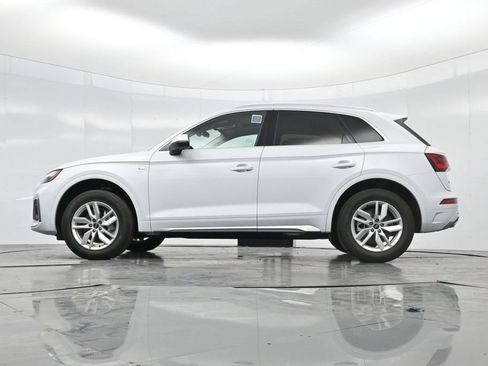 Used 2023 Audi Q5 2.0T Premium w/ Convenience Package AWD/4WD image 57