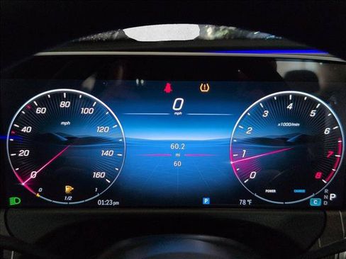 New 2025 Mercedes-Benz E 350 4MATIC Sedan image 11