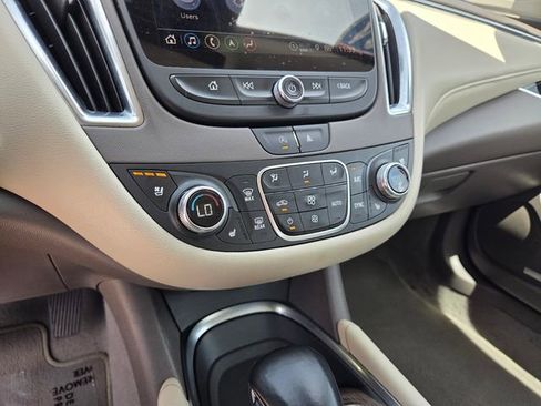 Used 2024 Chevrolet Malibu LT FWD image 26
