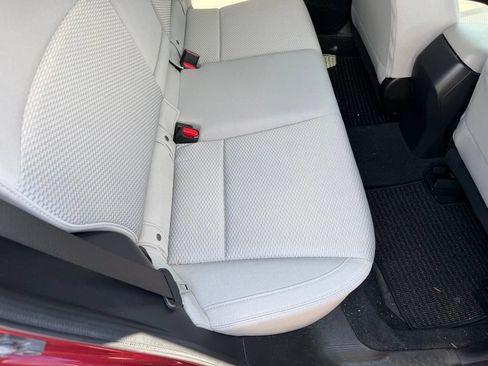 Used 2018 Subaru Forester 2.5i Premium w/ Popular Package #3A AWD/4WD image 18