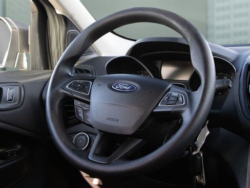 Used 2017 Ford Escape S image 27