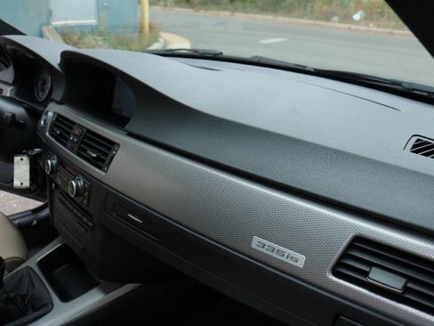 Used 2011 BMW 335is Coupe image 24