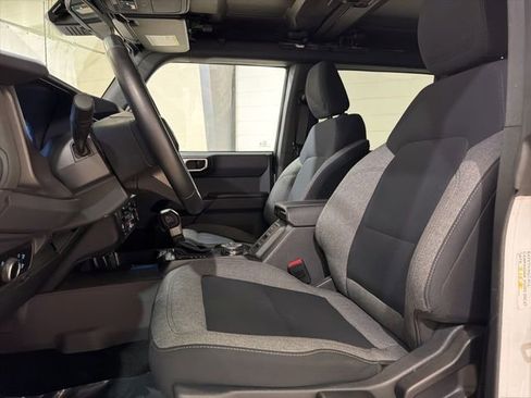Used 2025 Ford Bronco Big Bend image 11