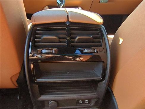 Used 2023 BMW 540i w/ M Sport Package image 16