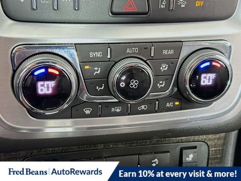 Used 2017 GMC Acadia Limited SLT AWD/4WD image 18