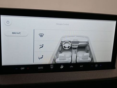 New 2026 Ford Maverick XLT FWD image 22