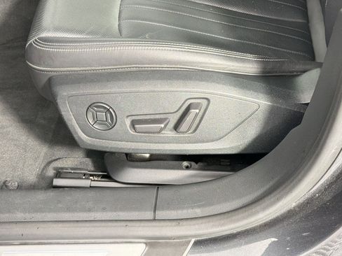 Used 2023 Audi A7 3.0T Premium Plus w/ Premium Plus image 12