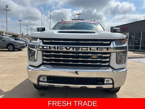 Used 2023 Chevrolet Silverado 2500 LTZ w/ LTZ Convenience Package AWD/4WD image 2