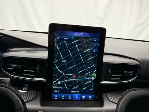 Used 2020 Ford Explorer ST w/ Premium Technology Package image 36