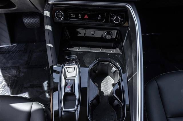 New 2026 Audi Q5 Premium Plus AWD/4WD image 19