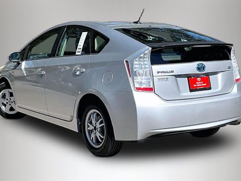 Used 2010 Toyota Prius Five image 4