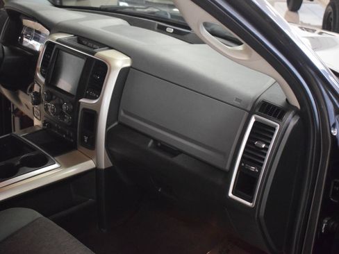 Used 2015 RAM 1500 Big Horn AWD/4WD image 25