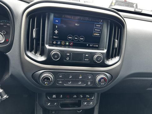 Used 2019 Chevrolet Colorado Z71 image 15