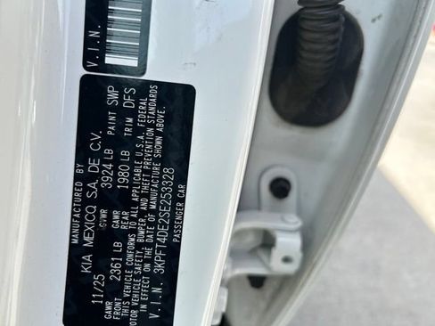 Used 2025 Kia K4 FWD image 5