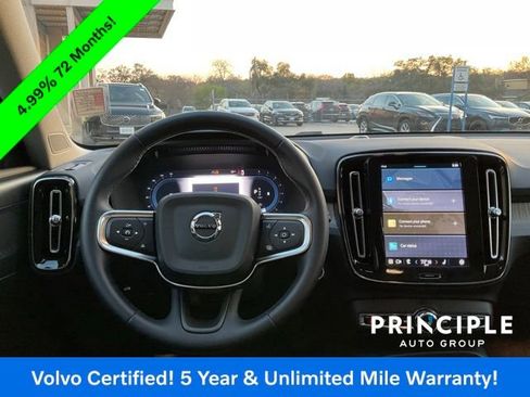 Certified 2025 Volvo XC40 B5 Core image 22