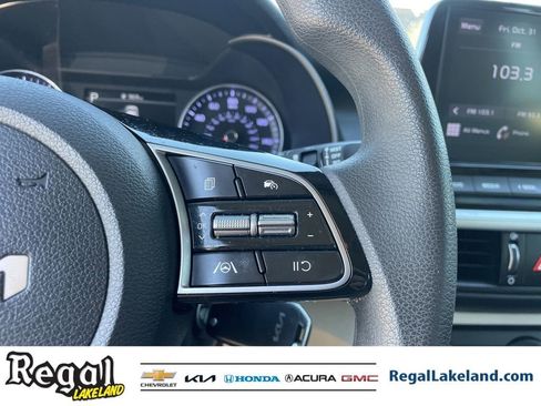 Used 2022 Kia Forte LXS image 26