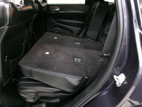 Used 2015 Jeep Grand Cherokee Limited image 21