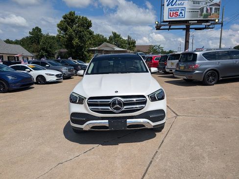 Used 2022 Mercedes-Benz GLE 450 4MATIC image 2