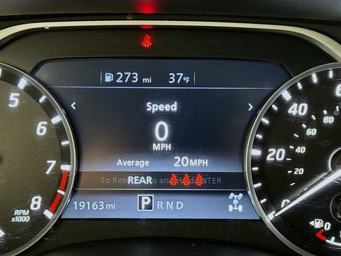 Used 2024 Nissan Frontier SV image 16