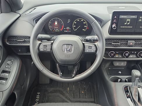 New 2026 Honda HR-V Sport image 28