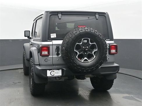 Used 2020 Jeep Wrangler Sport image 5