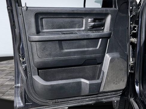 Used 2017 RAM 1500 Express image 13