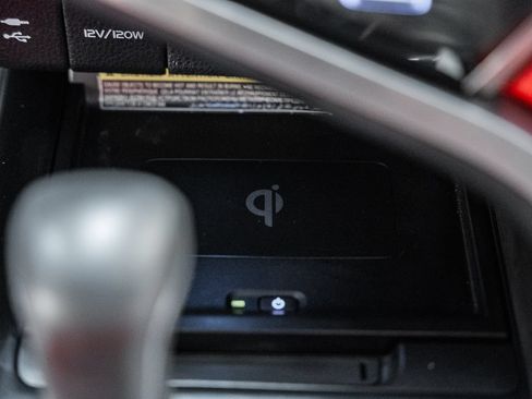 Used 2019 Toyota Camry XSE w/ Navigation Package FWD image 23