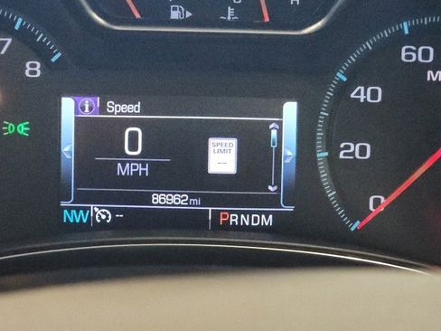 Used 2017 Chevrolet Impala Premier w/ Enhanced Convenience Package image 21