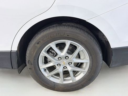 Used 2024 Chevrolet Equinox LT image 30