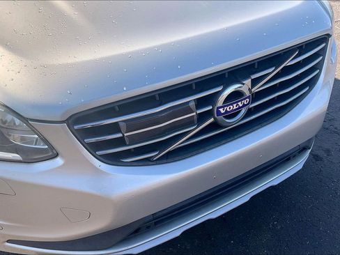 Used 2017 Volvo XC60 T5 Inscription w/ Advanced Package image 32