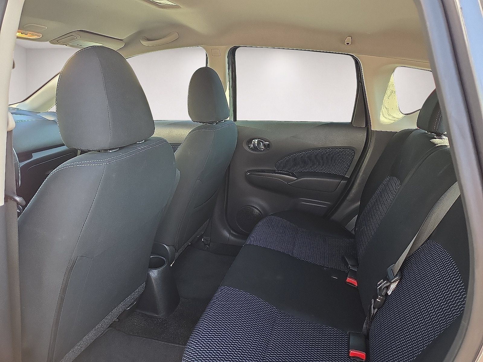 Used 2019 Nissan Versa Note SV FWD image 20