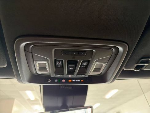 New 2026 GMC Sierra 1500 Denali AWD/4WD image 18