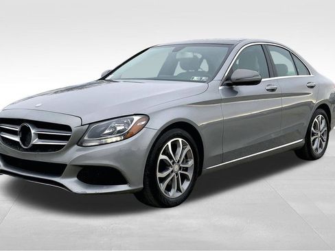 Used 2016 Mercedes-Benz C 300 Sedan image 2