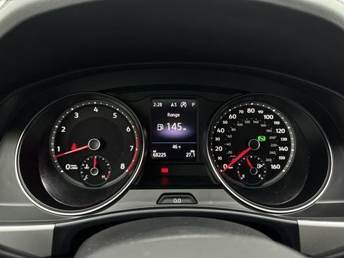 Used 2021 Volkswagen Atlas SE image 11