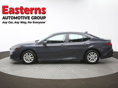 Used 2025 Toyota Camry LE FWD image 59