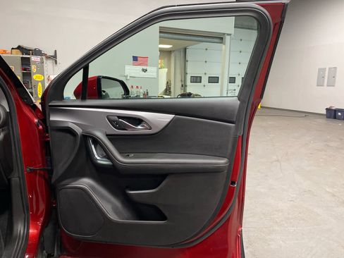 Used 2024 Chevrolet Blazer LT w/ Convenience Package image 28